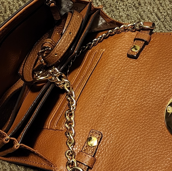 Michael Kors Jet Set Travel Phone Crossbody Bag - Picture 4 of 5